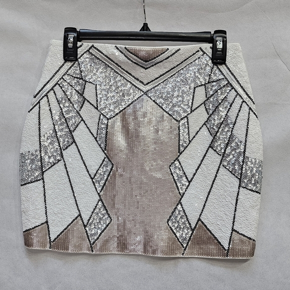 Express Petite Sequin Abstract Champaign White Silver Mini Skirt Size S - Picture 3 of 5